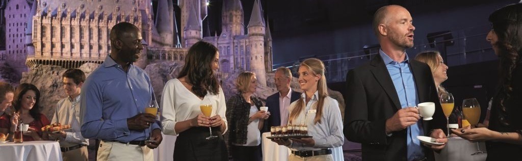 Breakfast at the Studio Tour
